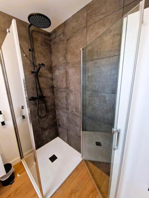 Le Bellay ¤ 2 Chambres ¤ Cour ¤10 Mins Centre¤ Amiens Eksteriør bilde